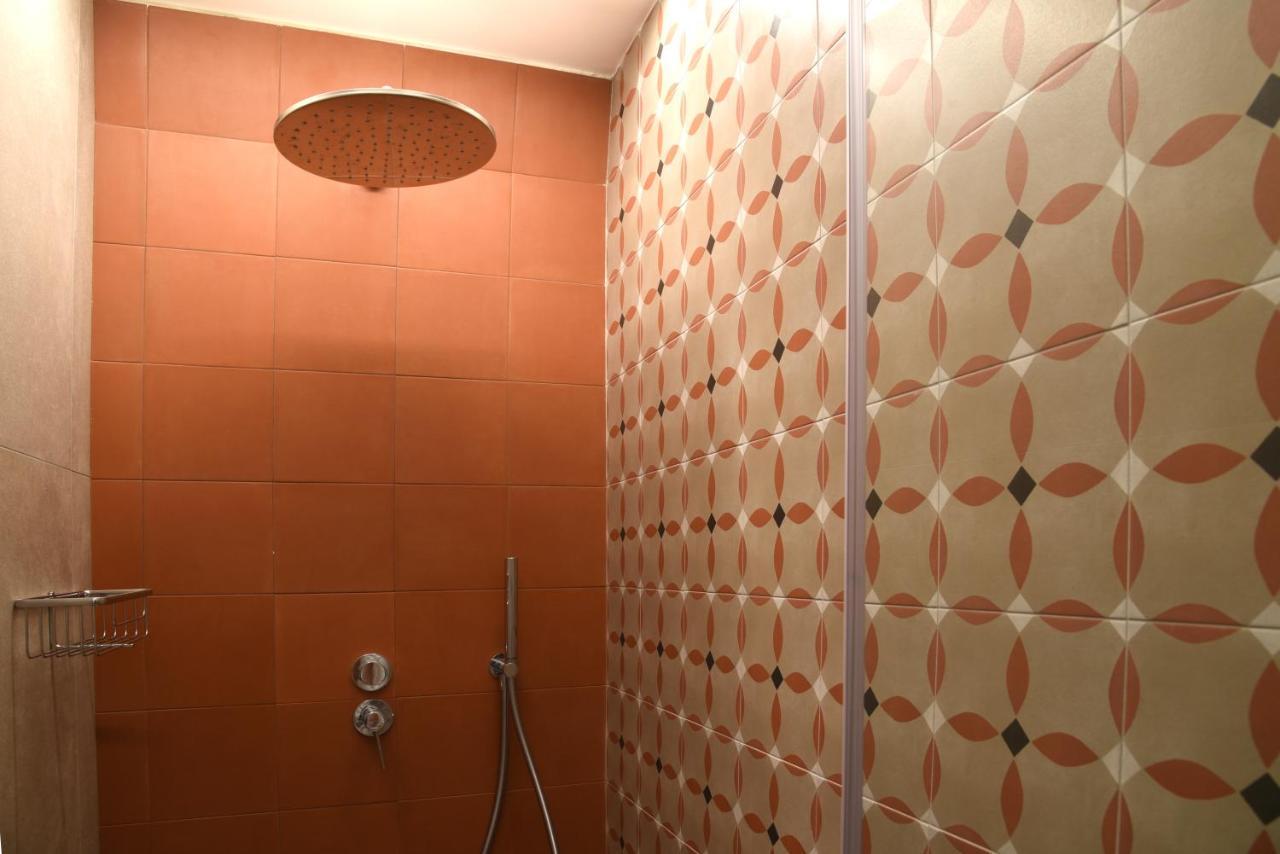 Li Frati Suite Lecce Exterior foto